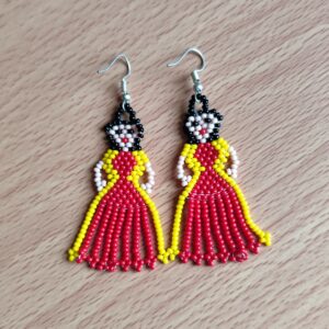 handmade mexican earrings, chaquira beads, red dolls